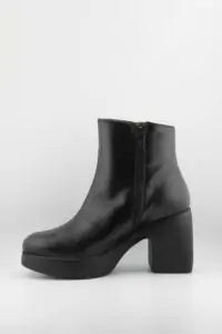 Wonders Chunky Heel Leather Ankle Boots