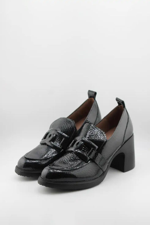 Wonders Textured Block Heel Loafers
