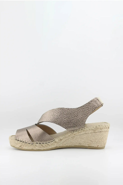 Juncal Aguirre Metallic Wedge Sandal