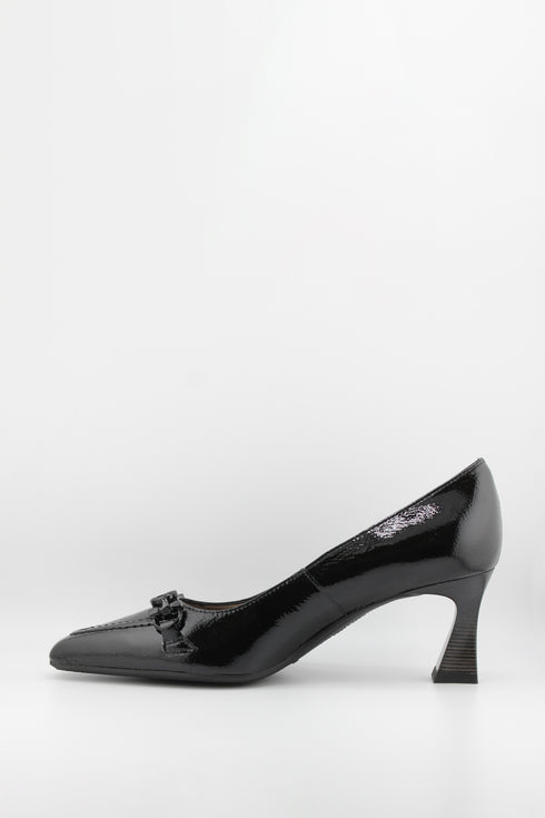 Hispanitas Pointed Toe Patent Leather Pumps