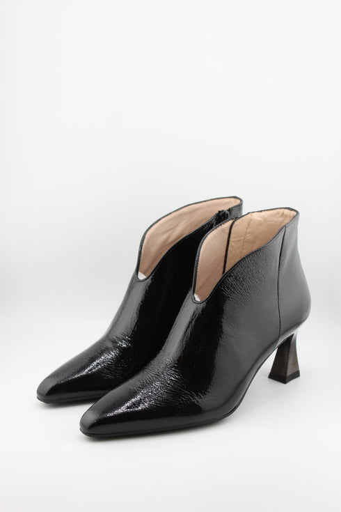 Hispanitas Pointed Toe Patent Ankle Booties