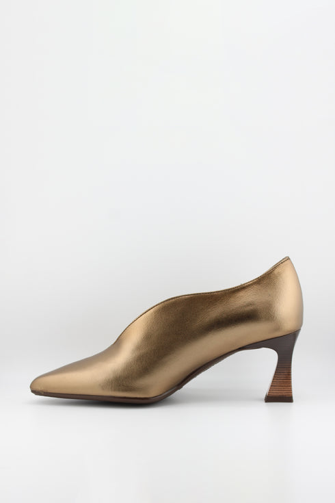 Hispanitas Pointed Toe Leather Heeled Loafers