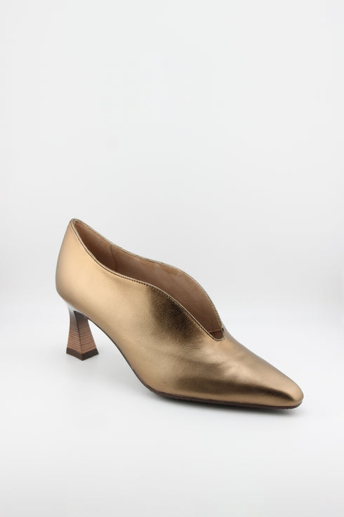 Hispanitas Pointed Toe Leather Heeled Loafers