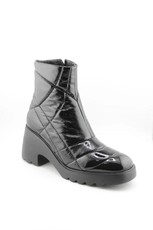 Unisa Quilted Patent Chunky Heel Ankle Boots