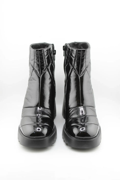 Unisa Quilted Patent Chunky Heel Ankle Boots