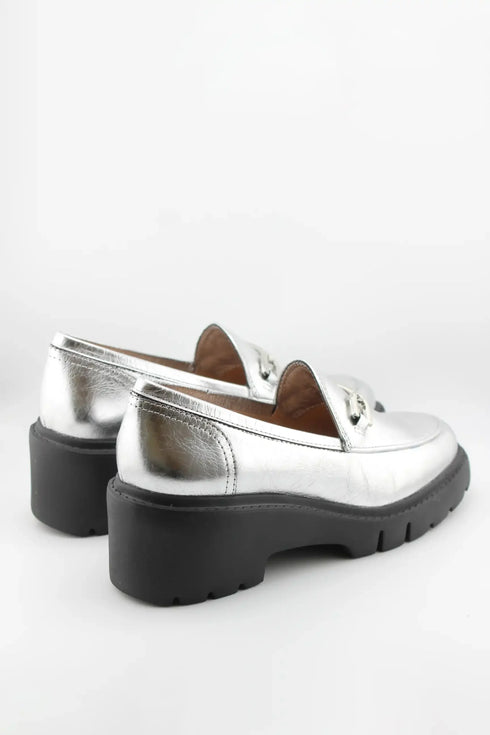 Unisa Metallic Platform Loafers with Buckle