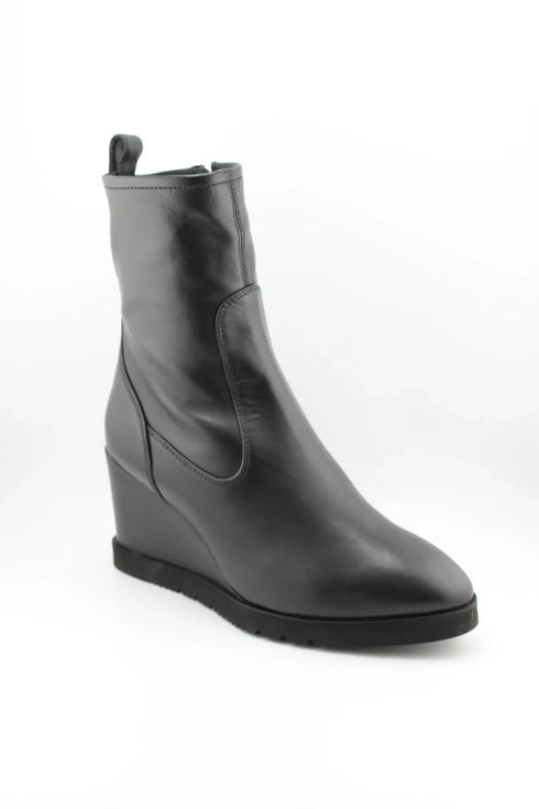 Unisa Sleek Leather Wedge Ankle Boot