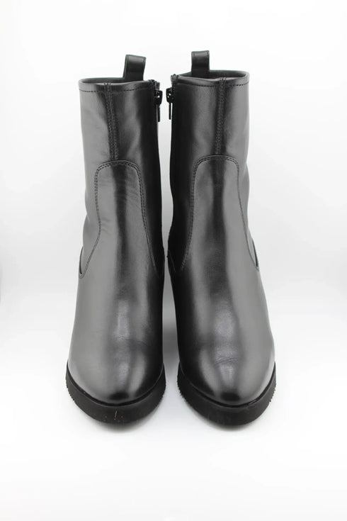 Unisa Sleek Leather Wedge Ankle Boot