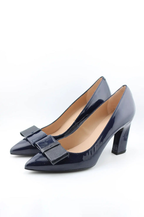 Unisa Patent Leather Pointed Toe Pumps