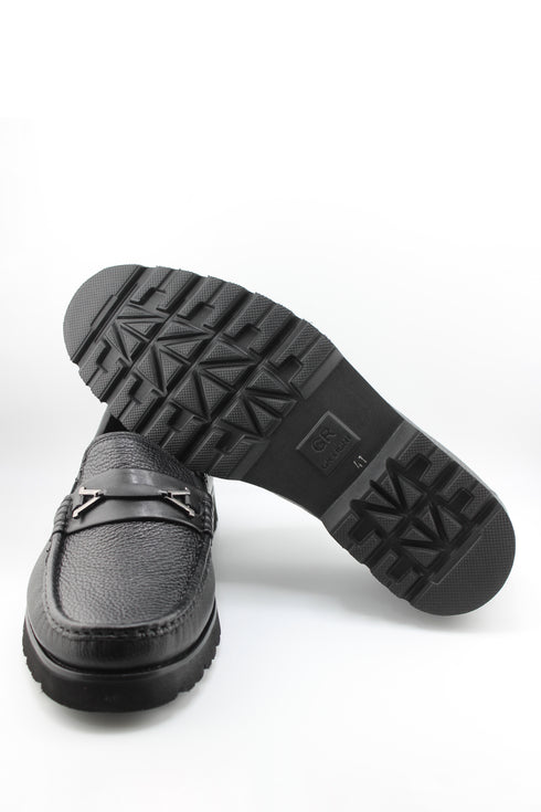 DFC Relax Men Pebbled Leather Loafer with Metal Accent