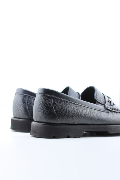 DFC Relax Men Pebbled Leather Loafer with Metal Accent