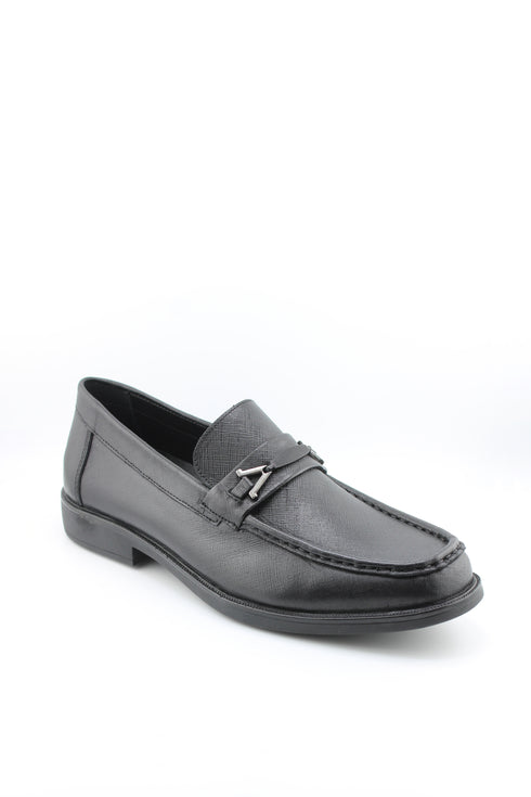 DFC Relax Men Textured Loafer with Metal Detailing