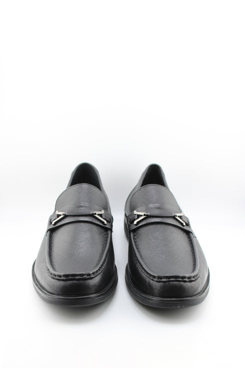 DFC Relax Men Textured Loafer with Metal Detailing