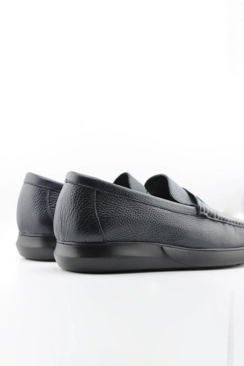 DFC Relax Men Pebble Grain Leather Loafer Shoe