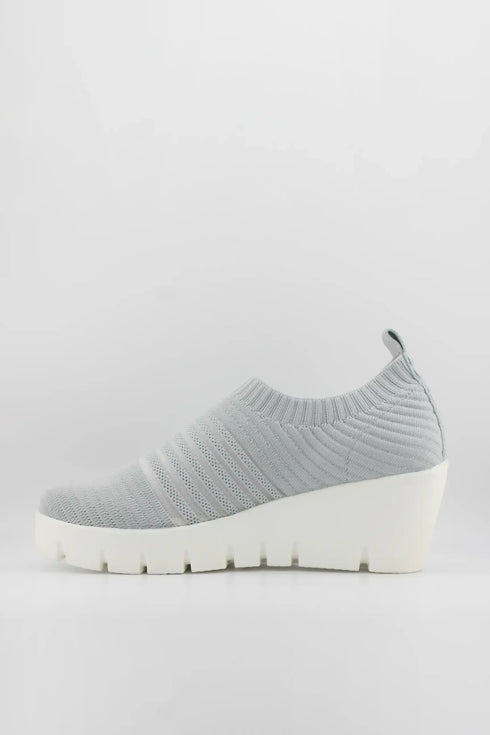 Bernie Mev Slip-On Ribbed Knit Platform Sneakers