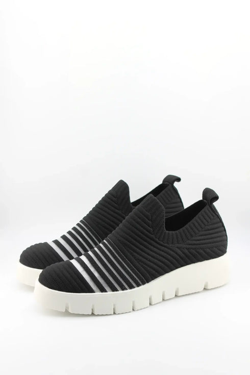 Bernie Mev Slip-On Knit Sneaker