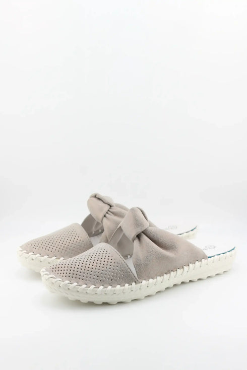 Bernie Mev Perforated Knot Slip-On Espadrilles