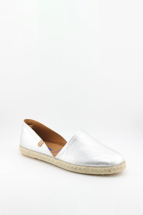 Verbenas Textured Slip-On Espadrille Loafers