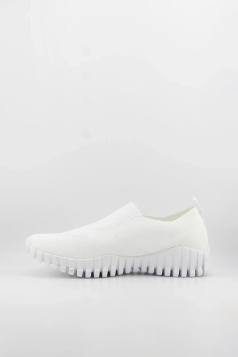 Bernie Mev Ribbed Knit Slip-On Sneakers