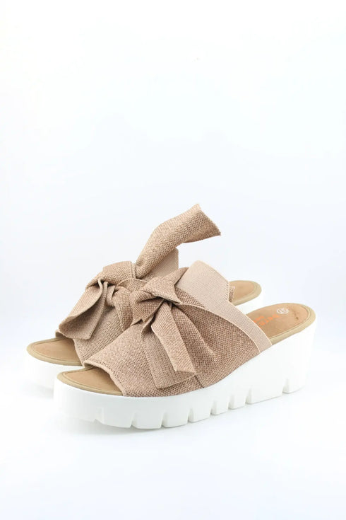 Bernie Mev Bow Accent Platform Slide