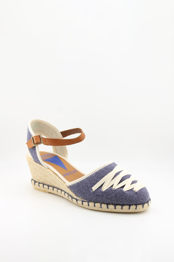 Verbenas Perforated Espadrille Wedge Sandals