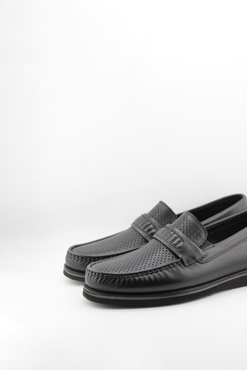 DFC Relax Men Perforated Leather Loafer with Stitching