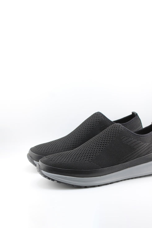 DFC Relax Men Knitted Slip-On Athletic Sneakers