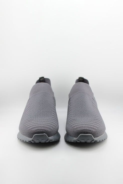 DFC Relax Men's Lightweight Knit Slip-On Sneaker