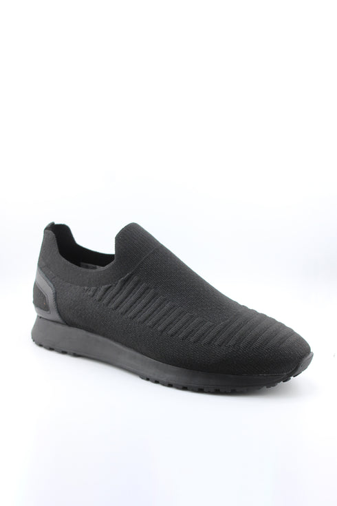 DFC Relax Men's Lightweight Knit Slip-On Sneaker