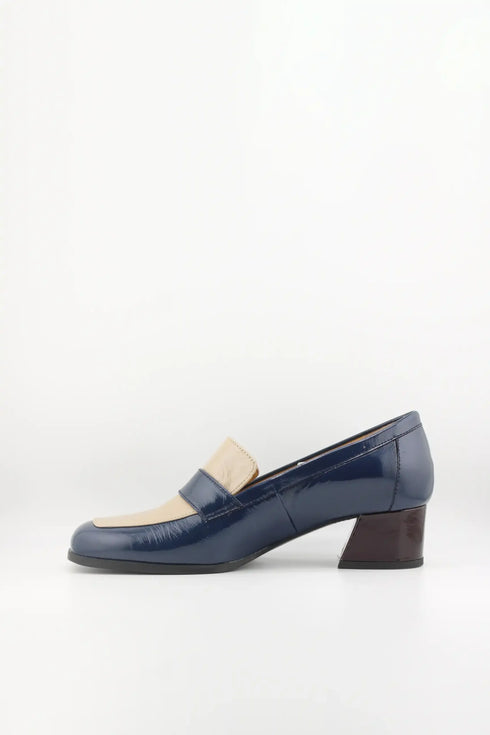 DFC Relax Block Heel Two-Tone Leather Loafers
