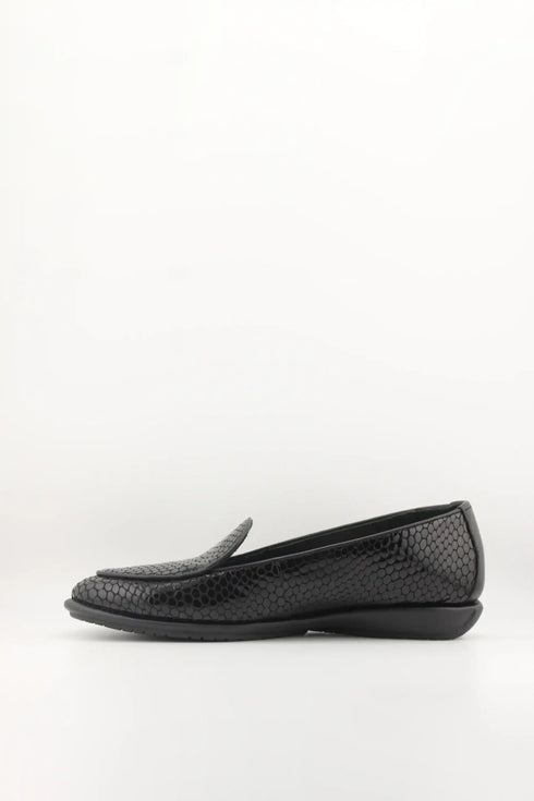 DFC Relax Embossed Leather Textured Loafers