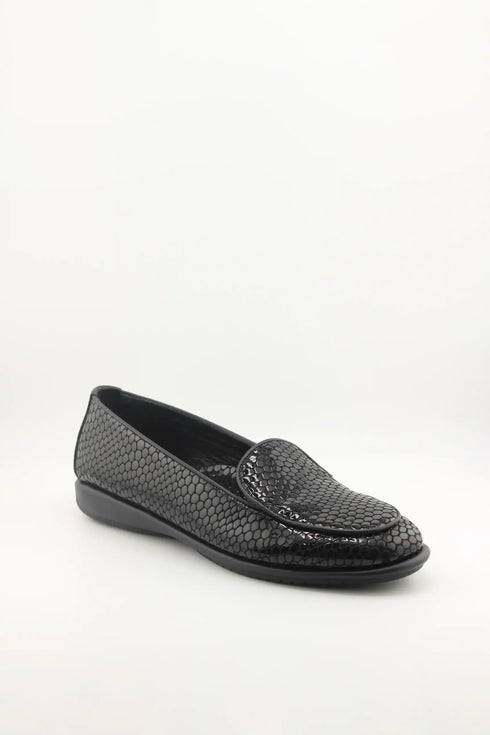 DFC Relax Embossed Leather Textured Loafers