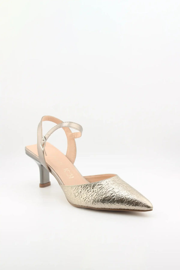 Capelli Rossi Textured Slingback Pointed-Toe Heels