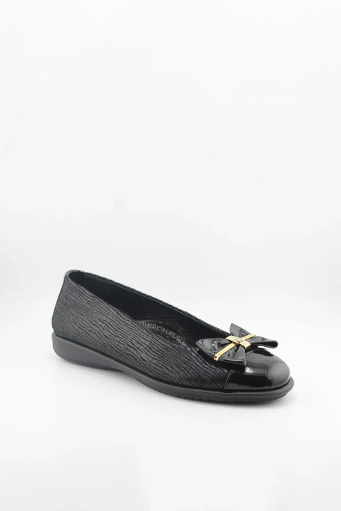 DFC Relax Textured Ballet Flats with Bow Accent
