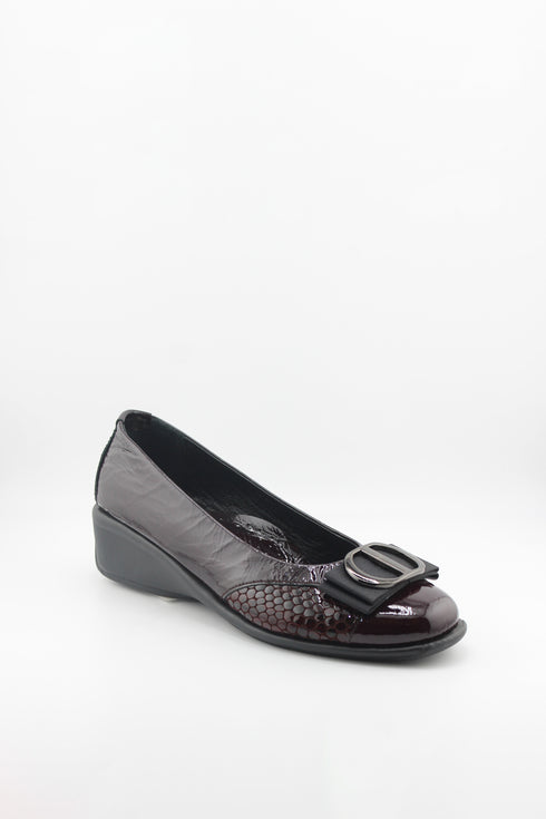 DFC Relax Buckled Patent Leather Comfort Wedge with Chain Detail