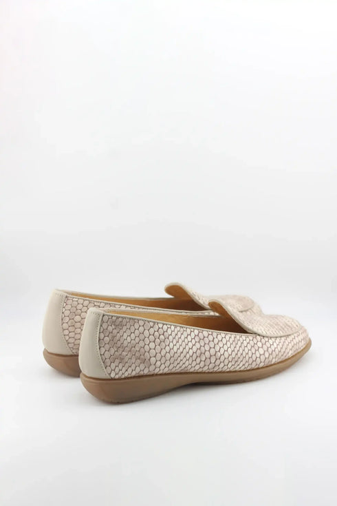 DFC Relax Embossed Leather Textured Loafers