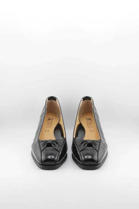 DFC Relax Patent Leather Wedge Pumps with Bow