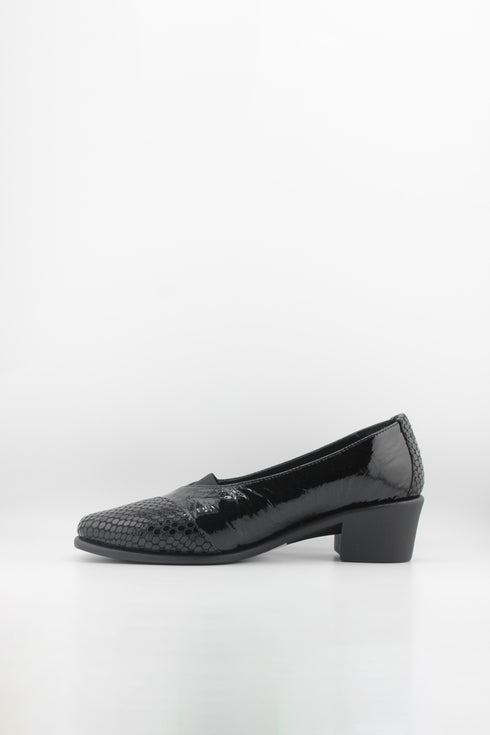 DFC Relax Textured Patent Leather Block Heel Loafers