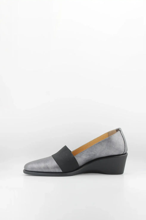 DFC Relax Leather Block Heel Slip-On Loafers