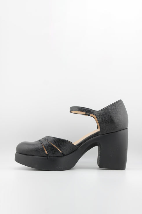 Wonders Chunky Heel Textured Mary Jane