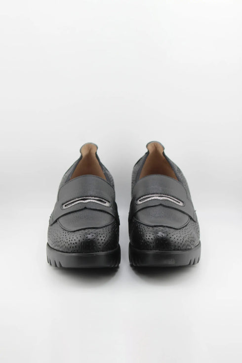 Wonders Perforated Leather Platform Loafers