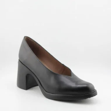 Wonders Chunky Heel Leather Slip-On Shoes