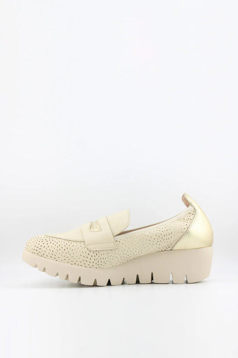 Wonders Perforated Leather Platform Loafers