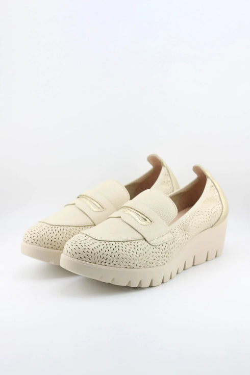 Wonders Perforated Leather Platform Loafers