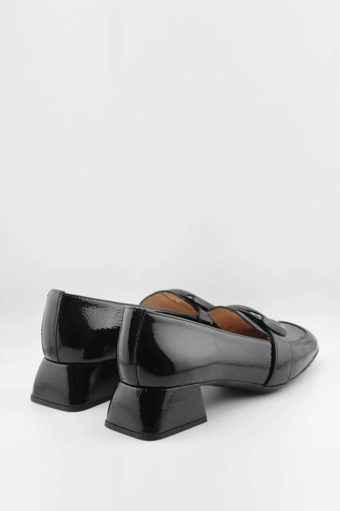 Wonders Patent Leather Loafers with Buckle