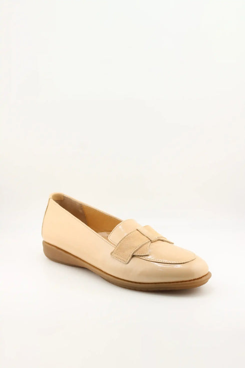 DFC Relax Patent Leather Loafers with Bow Detailing