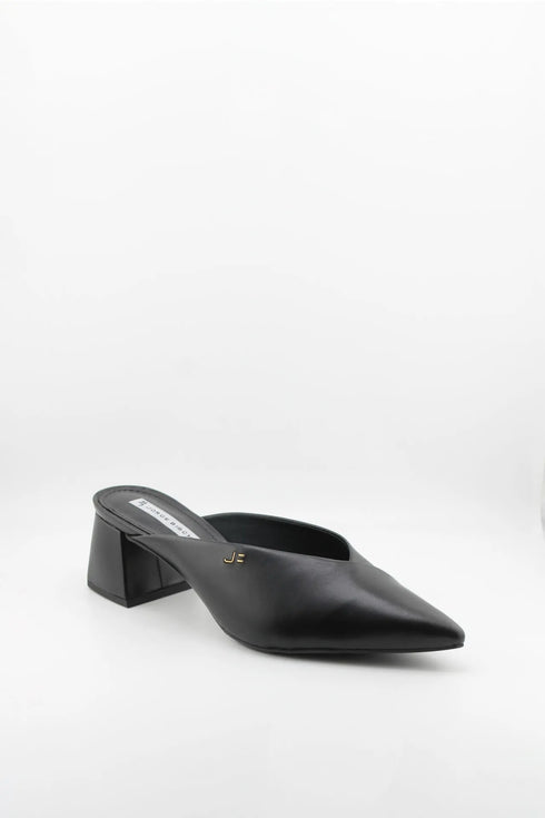 Jorge Bischoff Pointed Toe Block Heel Mules