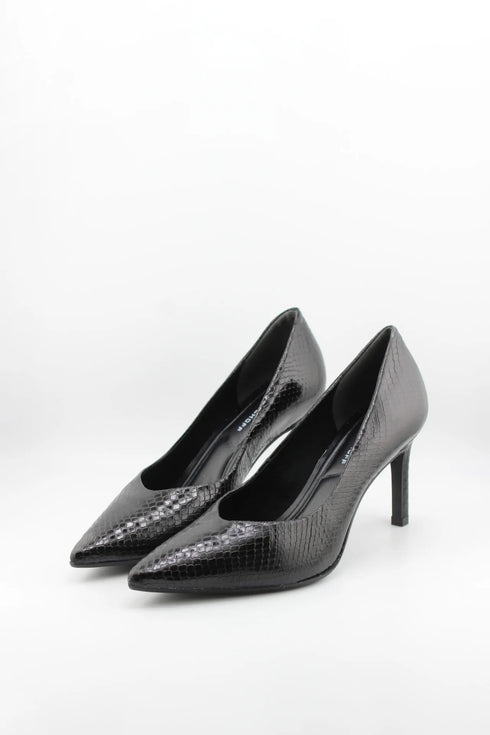 Jorge Bischoff Snake-Embossed Pointed Toe Pumps