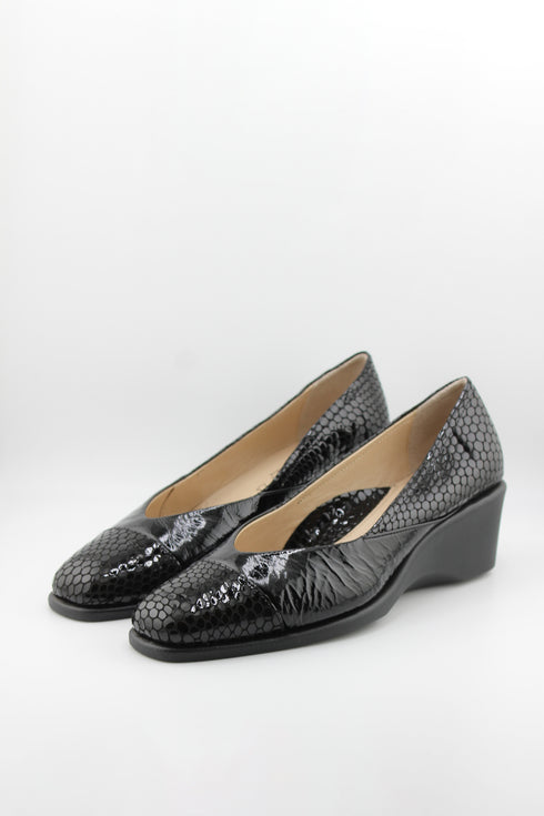 DFC Relax Textured Wedge Slip-On Shoe