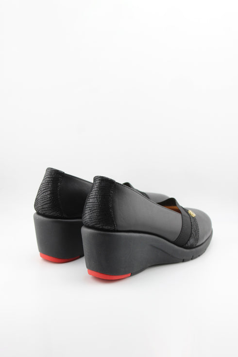DFC Relax Wedge Loafers with Textured Strap
